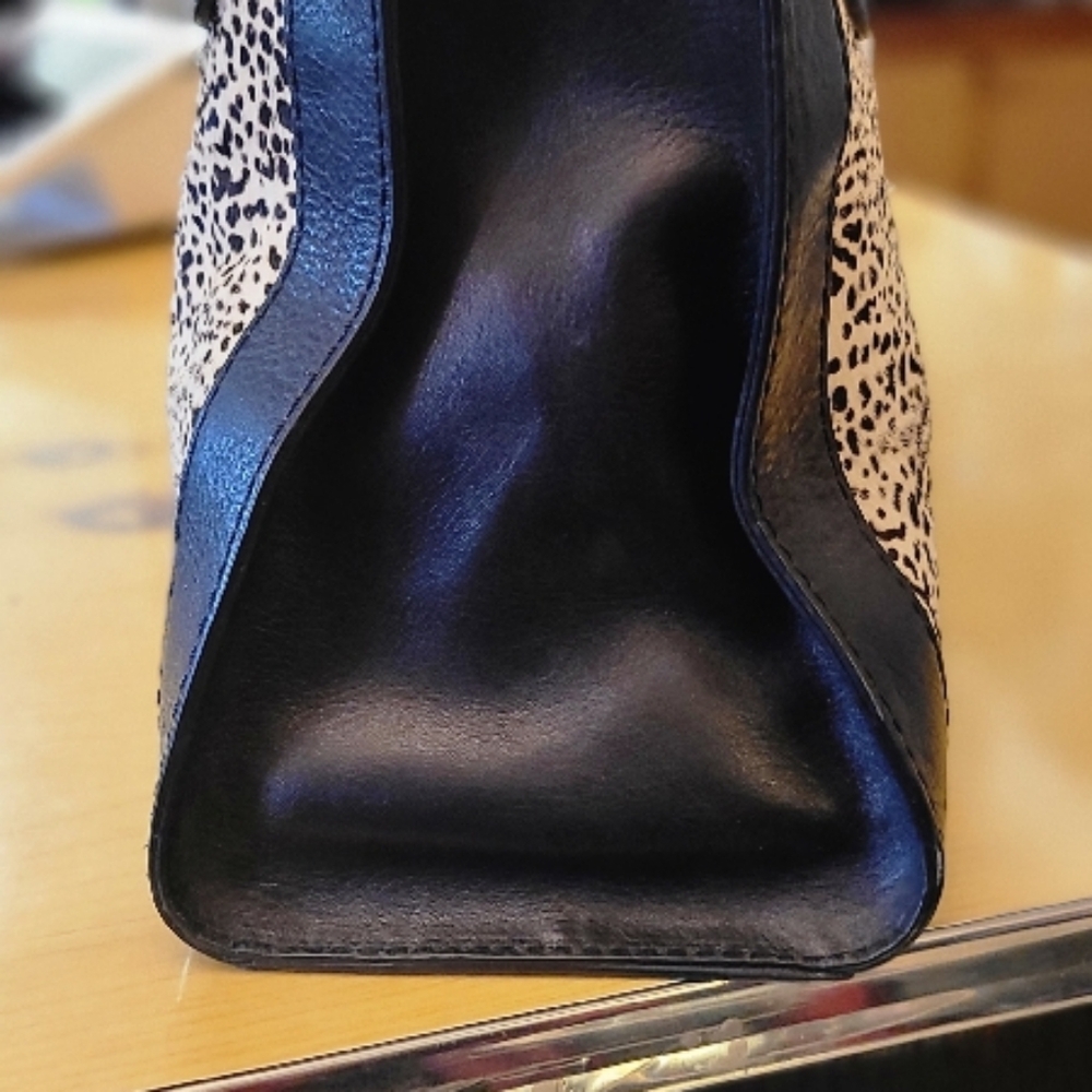 Fossil Black and White Satchel - Picture 13 of 16